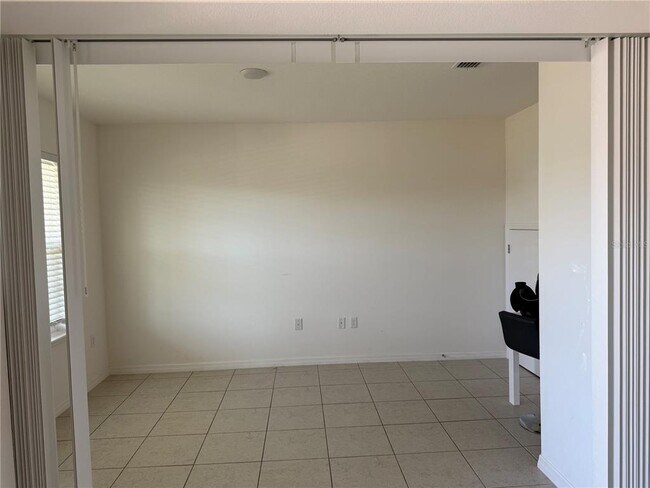 Photo - 1095 Oak Bluff Dr