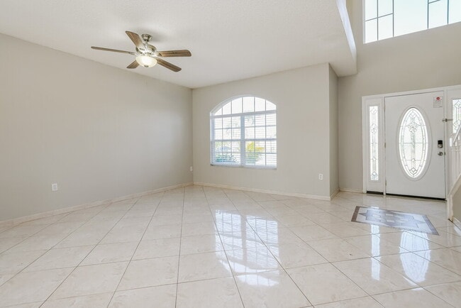 Photo - 4560 Ficus Tree Rd