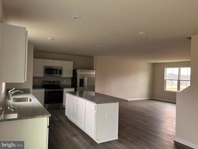 Photo - 801 Otero Ln