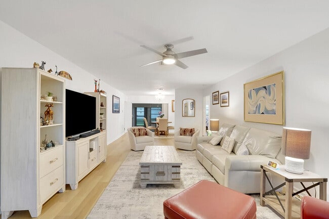 Photo - 4180 Mango Tree Ct