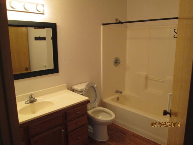 Photo - 109 3rd St S