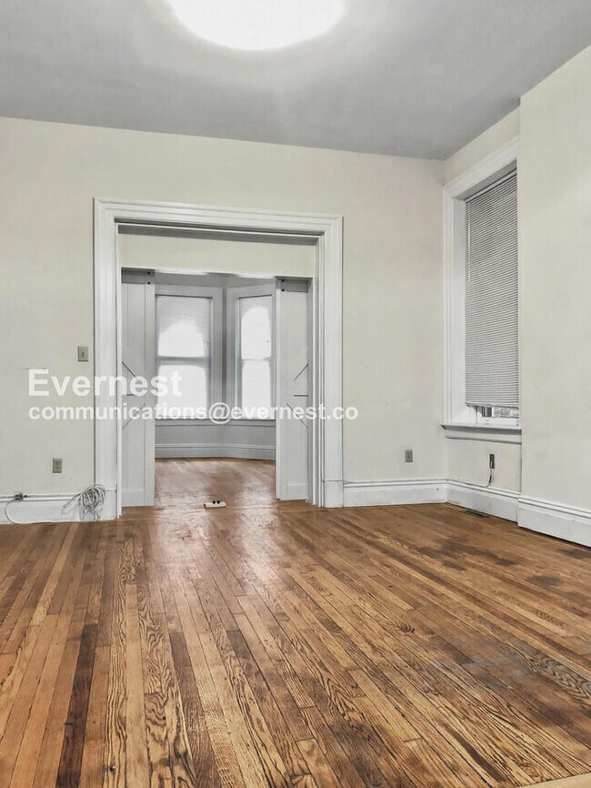 Photo - 1815 W Grace St Unit Apt 1