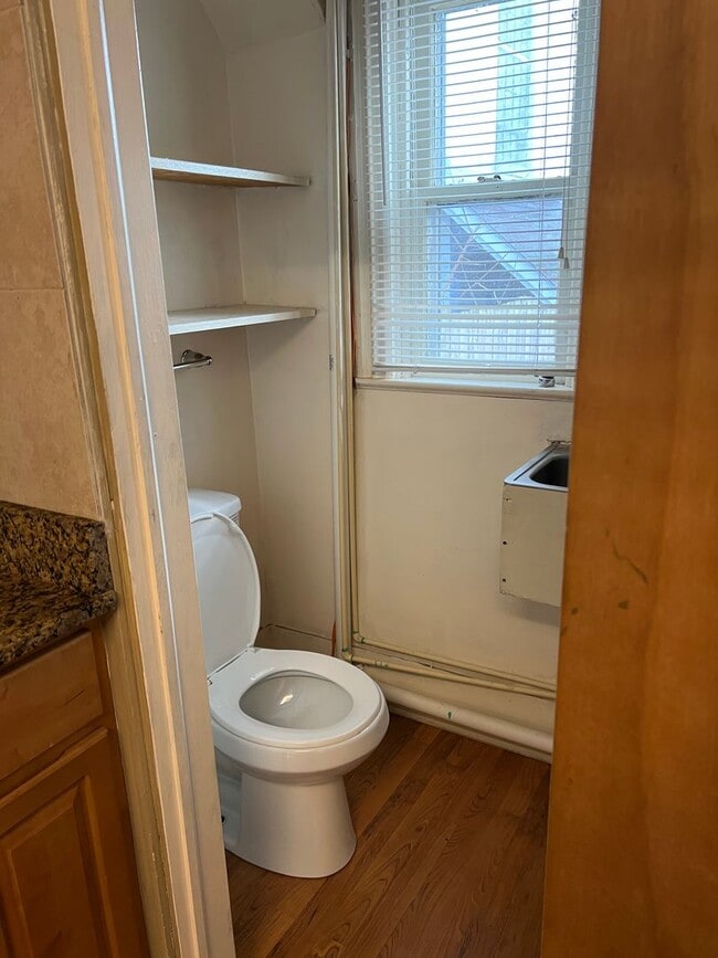 Photo - Large 4 bed 1.5 Bath Old City Lancaster Home