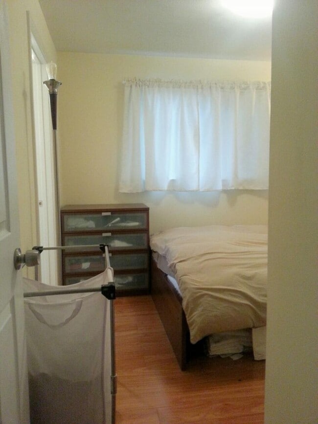 Photo - 39 Hobart Ave