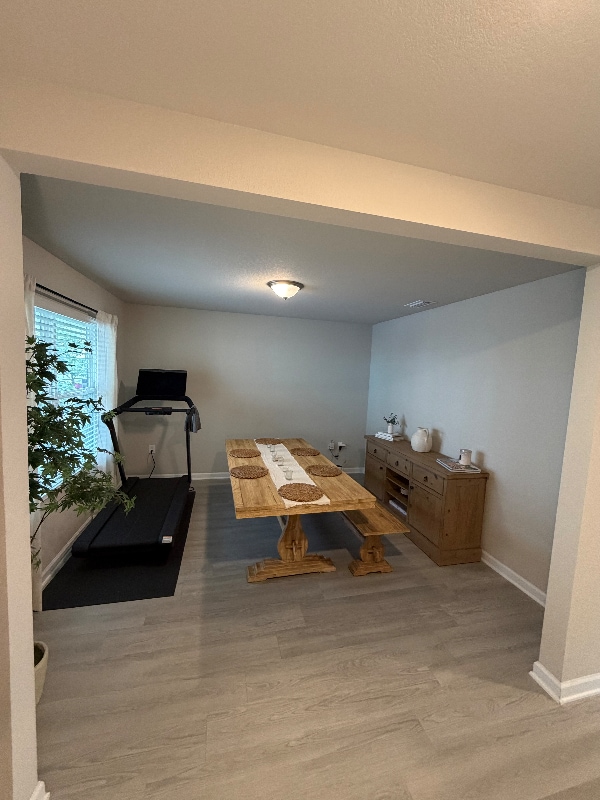 Photo - 24570 Broken Sound LP