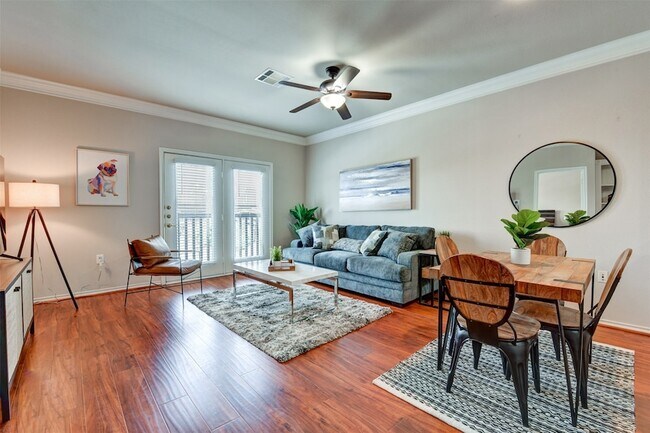 2400 McCue Rd Unit 448