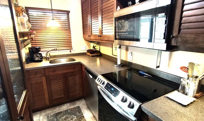 Photo - 1300 Seaway Dr Unit B-15