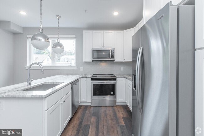 Building Photo - 45 W Haines St Unit 203 Rental