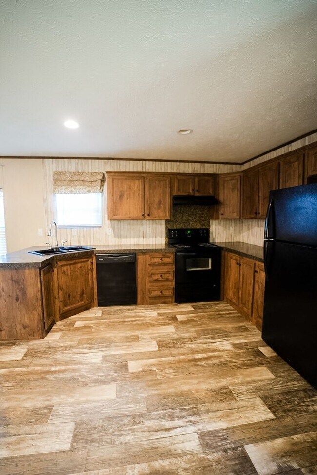 Photo - 1007 Alexandria Rd SW
