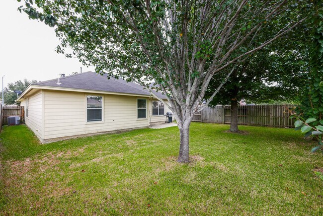 1006 Harrisburg Ct