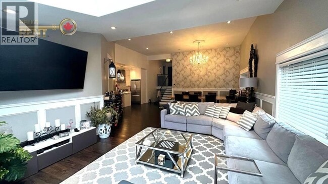 Photo - 2136 Westview Dr