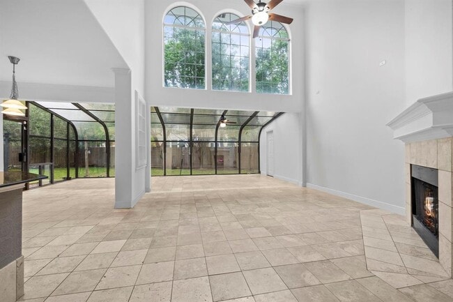 Photo - 2303 El Sol Dr