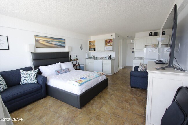 800 N Atlantic Ave Unit 611