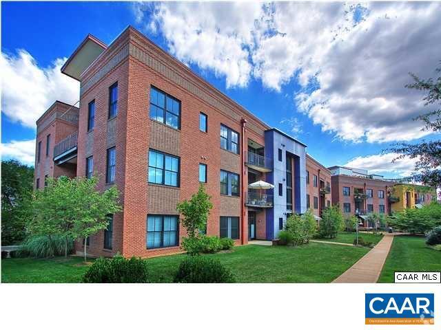 Building Photo - 202 Douglas Ave Unit 1F Rental