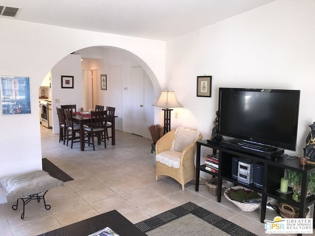 Photo - 2701 E Mesquite Ave Unit GG180