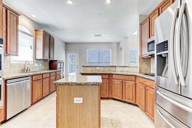 Photo - 8607 Saratoga Dr