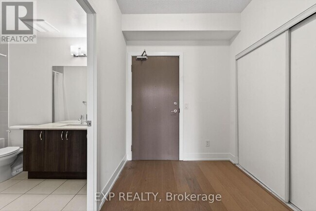 Photo - 7 Kenaston Gardens Unité 503