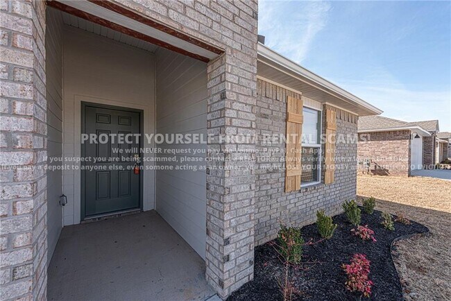 Photo - 3031 Laredo Ln