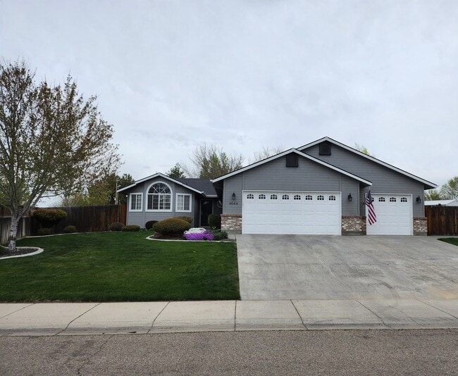 Building Photo - 4644 S Whitmore Way