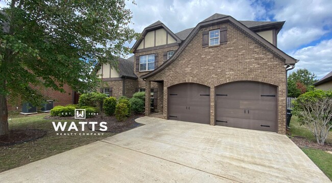 Beautiful 4 Bed 3.5 Bath with Large Yard -... - Beautiful 4 Bed 3.5 Bath with Large Yard -... House