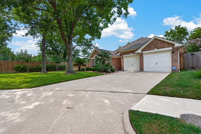 Photo - 1103 Parkhaven Ln
