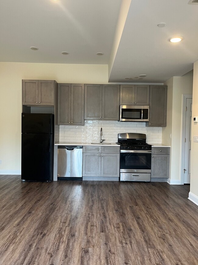 Photo - 506 Boston Post Rd Unidad 101