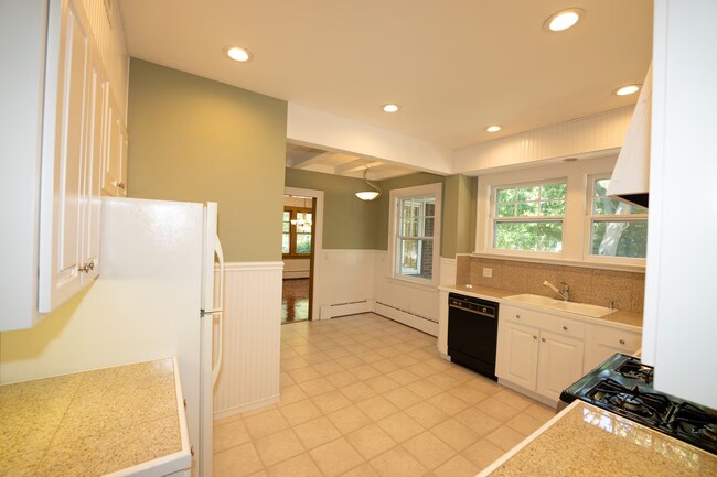 Photo - 177 Park St Unit 177 Park Street