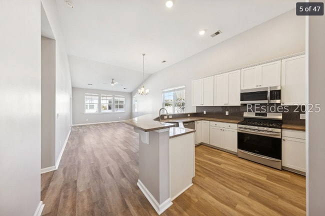 Photo - 320 Corn Ml Wy