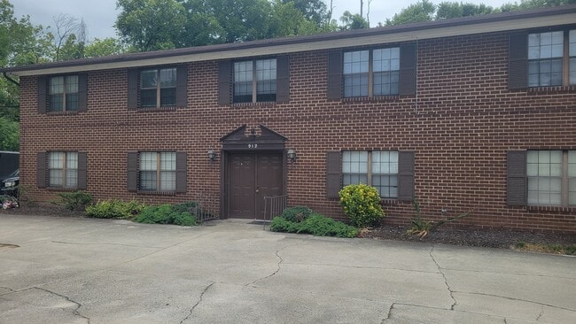 Building Photo - 912 E Inskip Dr Unit #19 Rental