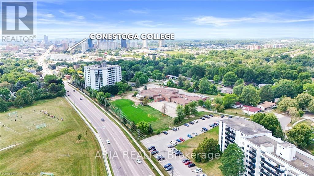 Photo - 365 Dale Crescent