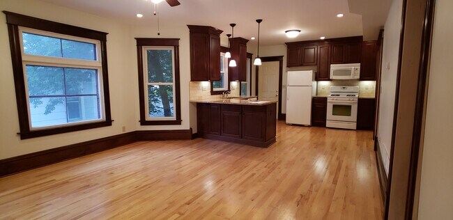 Photo - 2709 Delaware St SE Unit 2