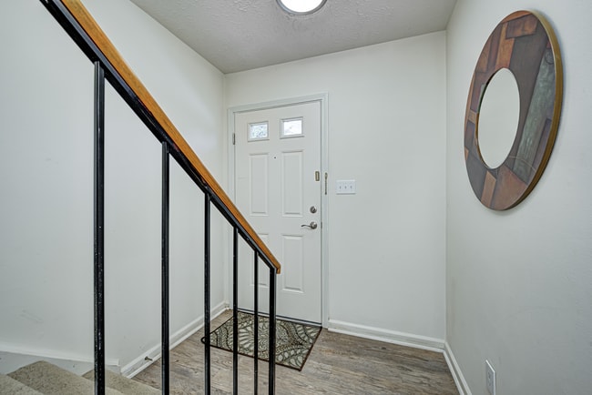 Photo - Greenwood Oaks