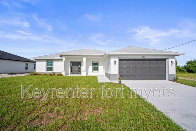 Building Photo - 116 NW 23rd Ave Rental