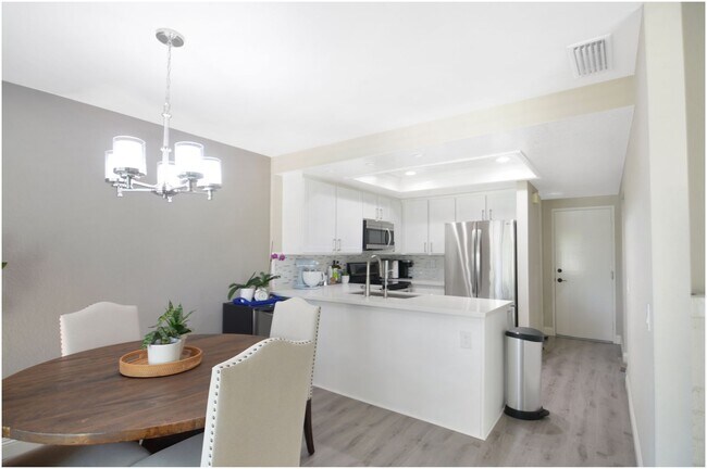 Photo - 2 Bedroom Condo In Malvern Creek!