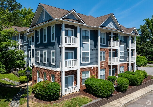 Building Photo - Lenox at Patterson Place Apartments