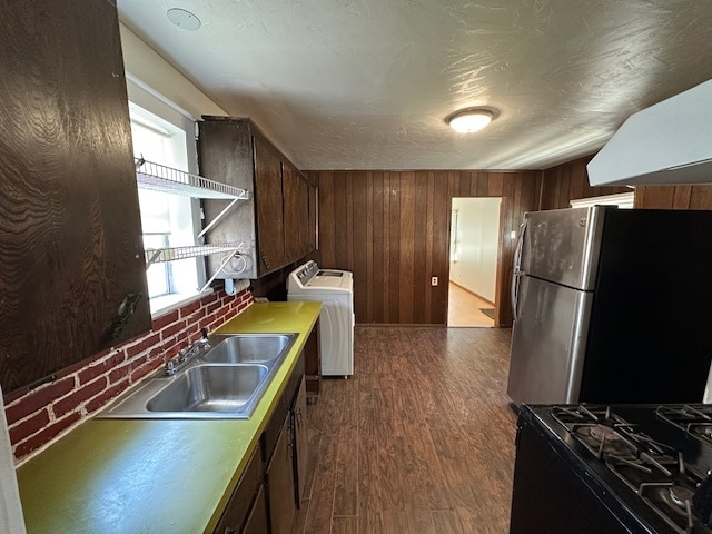 Photo - 1616 Linden St