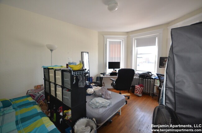 Photo - 1111 Boylston St Unidad 37 Rental