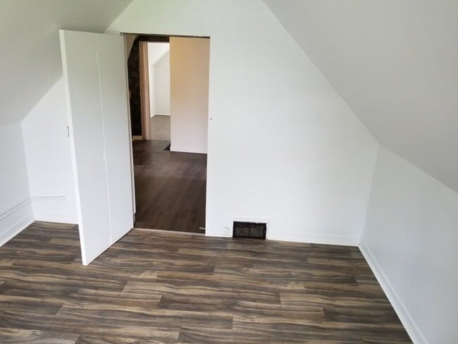 Photo - 1702 Marine St Unit B