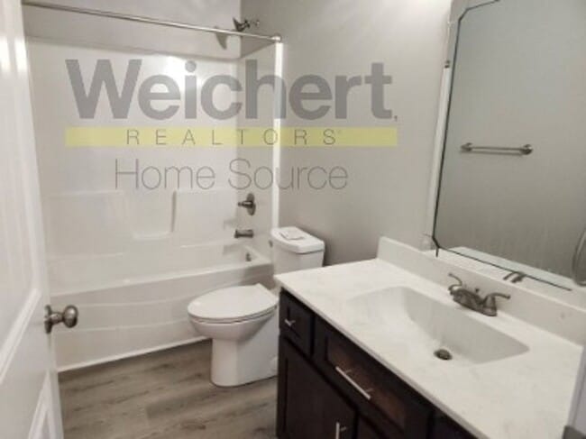 Photo - Spacious 4 Bed / 2 Bath Home