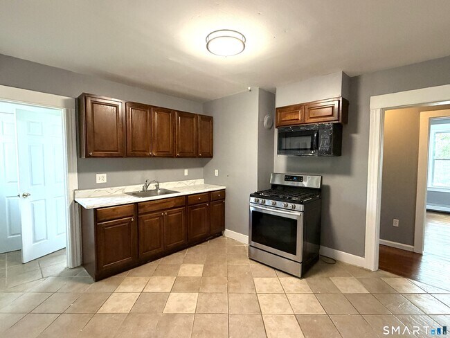 Photo - 14 Cerretta St Unit 2