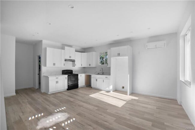 Photo - Brand-new ADU in Winnetka- Completed in 2025