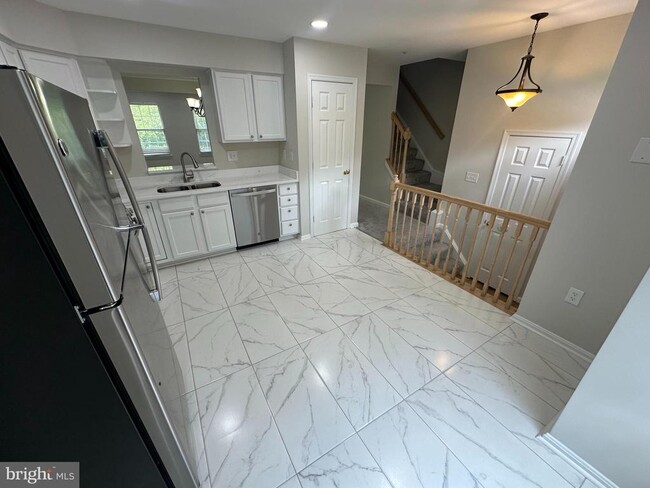 Photo - 953 Dunloring Ct