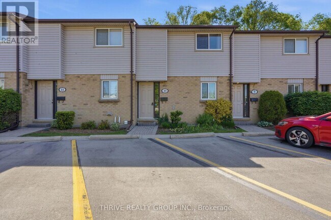 Photo - 215 Commissioners Rd W