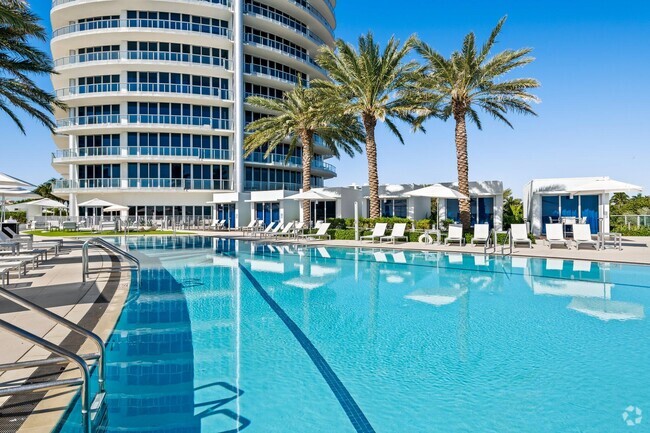 Building Photo - 701 N Fort Lauderdale Beach Blvd Unit 504 Rental