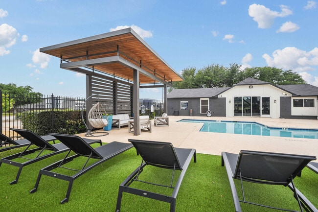 Hazelwood Apartment Homes