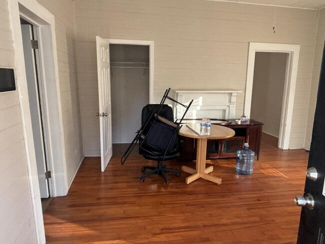 Photo - 1351 Springer St