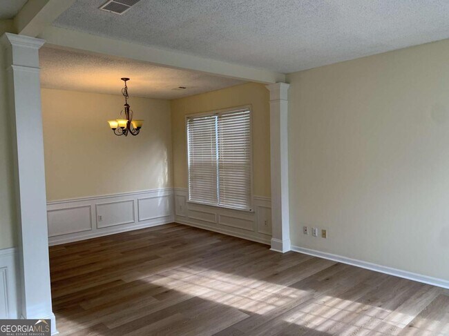 Photo - 13623 Weycroft Cir