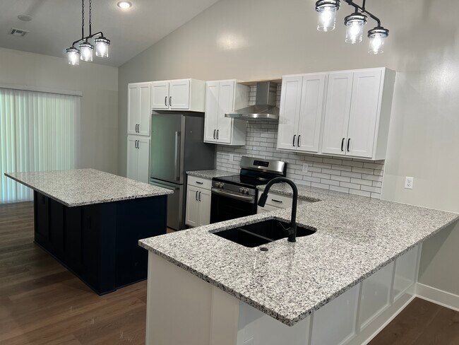 Photo - 212 N Birch Ave Casa Adosada