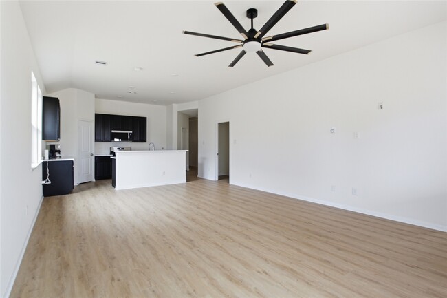 Photo - 170 Rd 51022