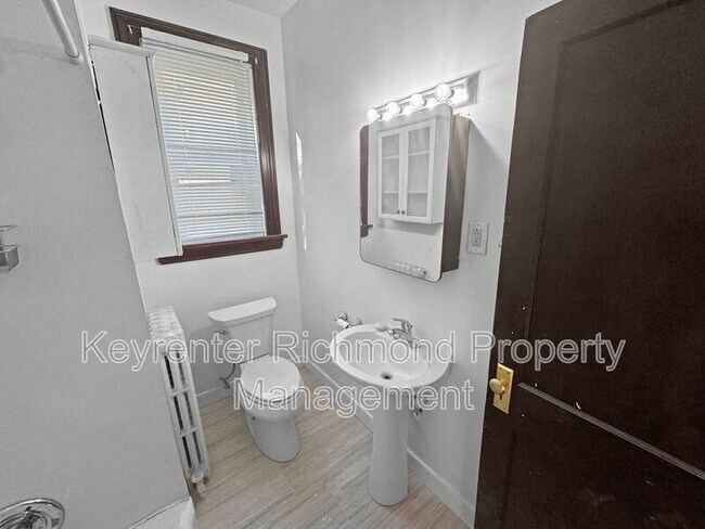 Photo - 2806 Hawthorne Ave Unit 1